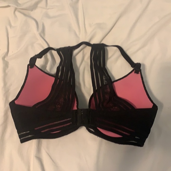 Victoria’s Secret PINK bra - 50% off - Picture 3 of 7